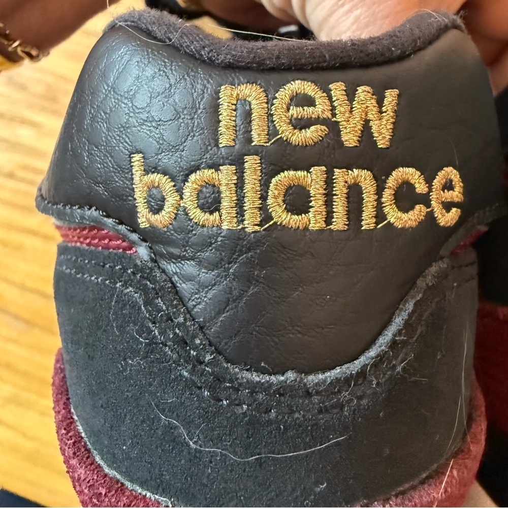 New Balance 574 My Story Matters Black History Month Sneaker Black Purple Size 7 - Picture 15 of 16